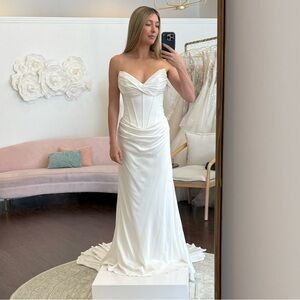 Modern strapless satin wedding dress with sweetheart neckline